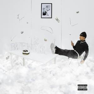 沟厕全景偷拍美女撒尿
