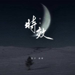 沟厕全景偷拍美女撒尿
